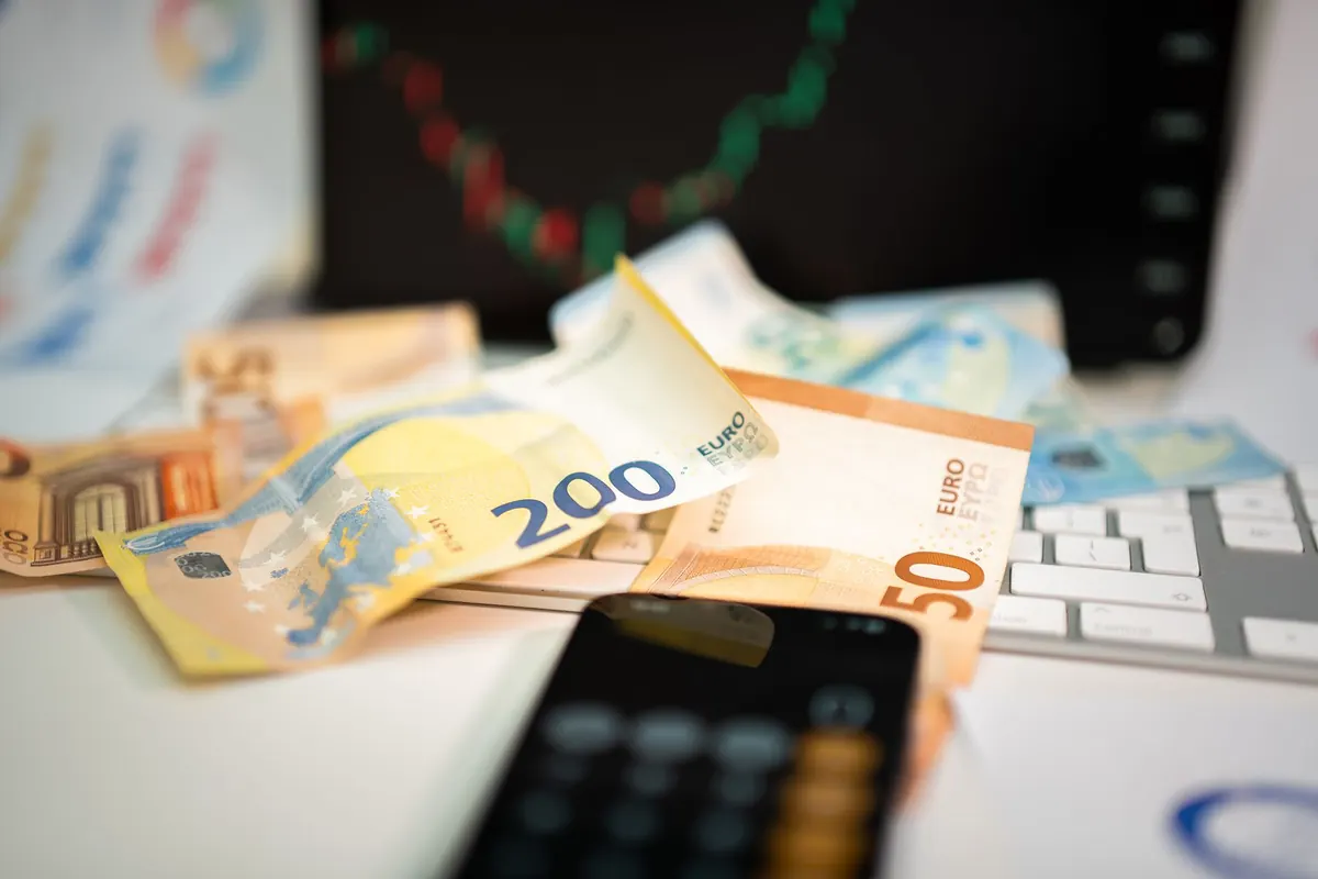 The Debt Snowball vs. Avalanche Method: Which Should You Choose?